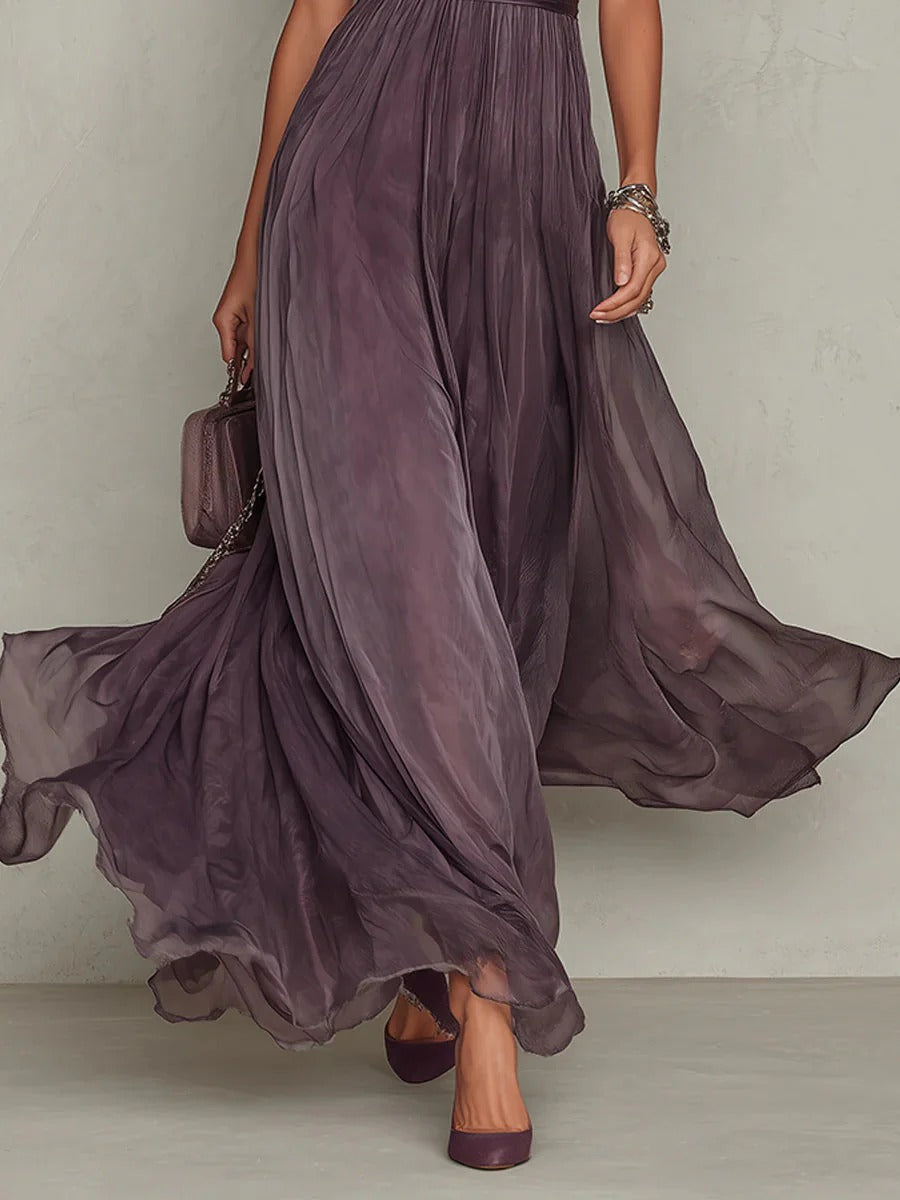 maria- Vestido largo morado con escote en forma de lágrima y ribete de encaje de gasa