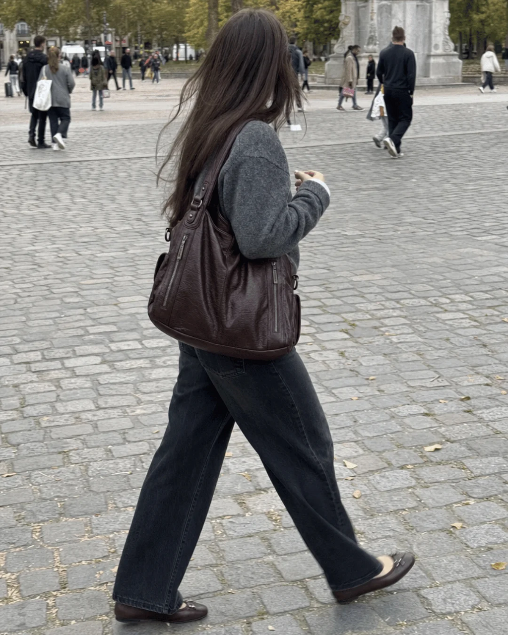 Leticia-El bolso de Brooklyn